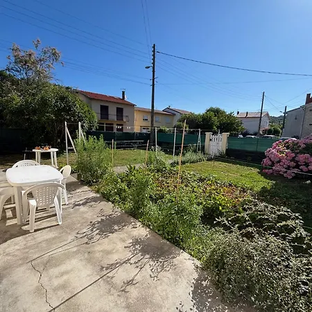 Oda ve Kahvaltı Aux Tournesols Lavelanet